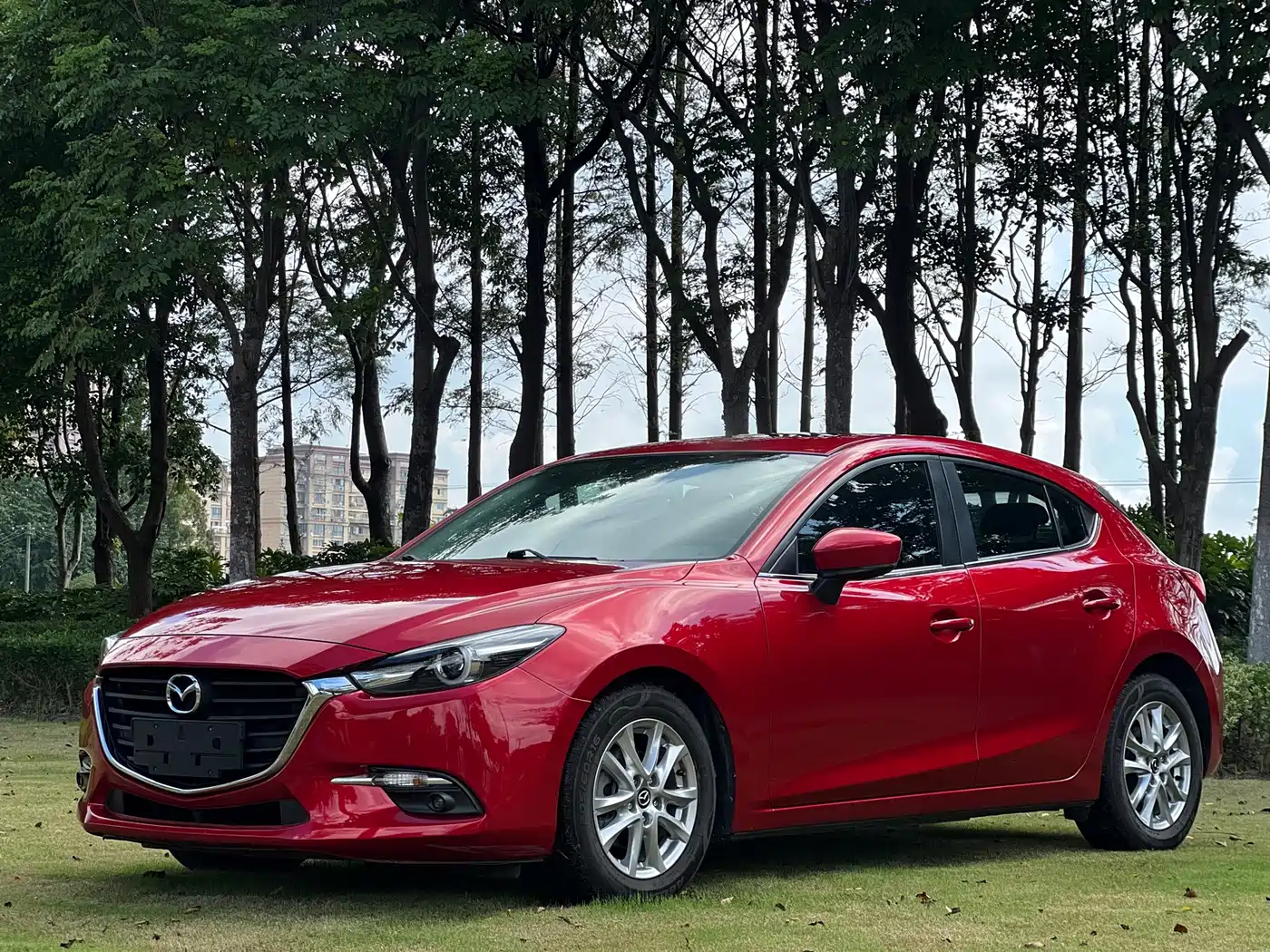 Photo 1 - Mazda Mazda 3