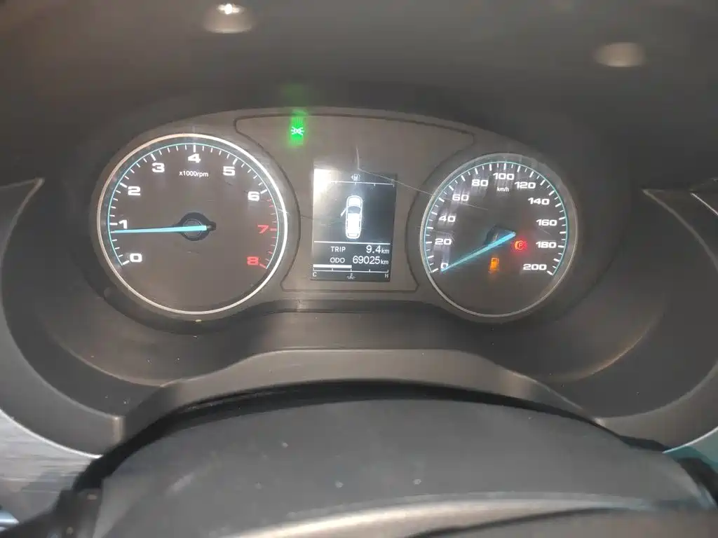JAC Refine M3 2023 2023 1.8L 7/8-seater Smart Connect Edition