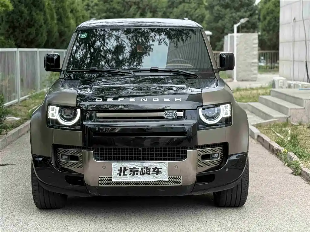 Land Rover Defender 2021 110 P400 X фото 2