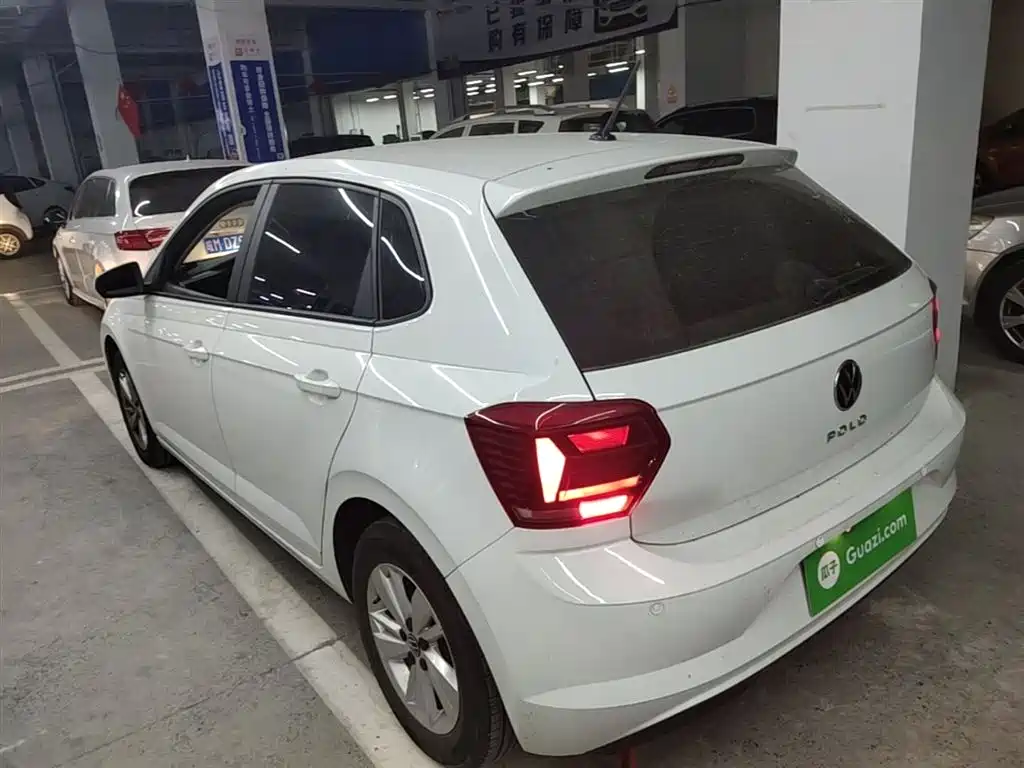 Volkswagen Polo 2023 Facelift Plus 1.5L Auto Joyful Living Edition фото 5