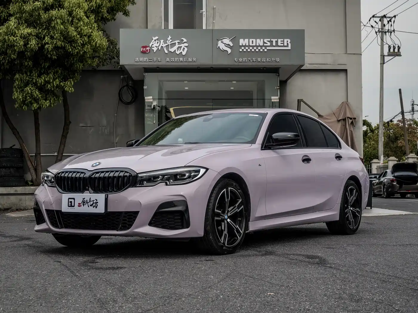 BMW 3-SERIES