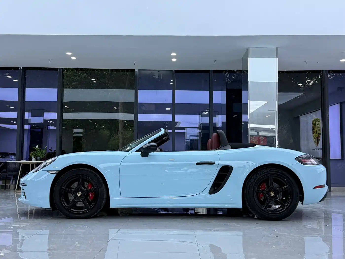Porsche 718 2016 Boxster 2.0T фото 4