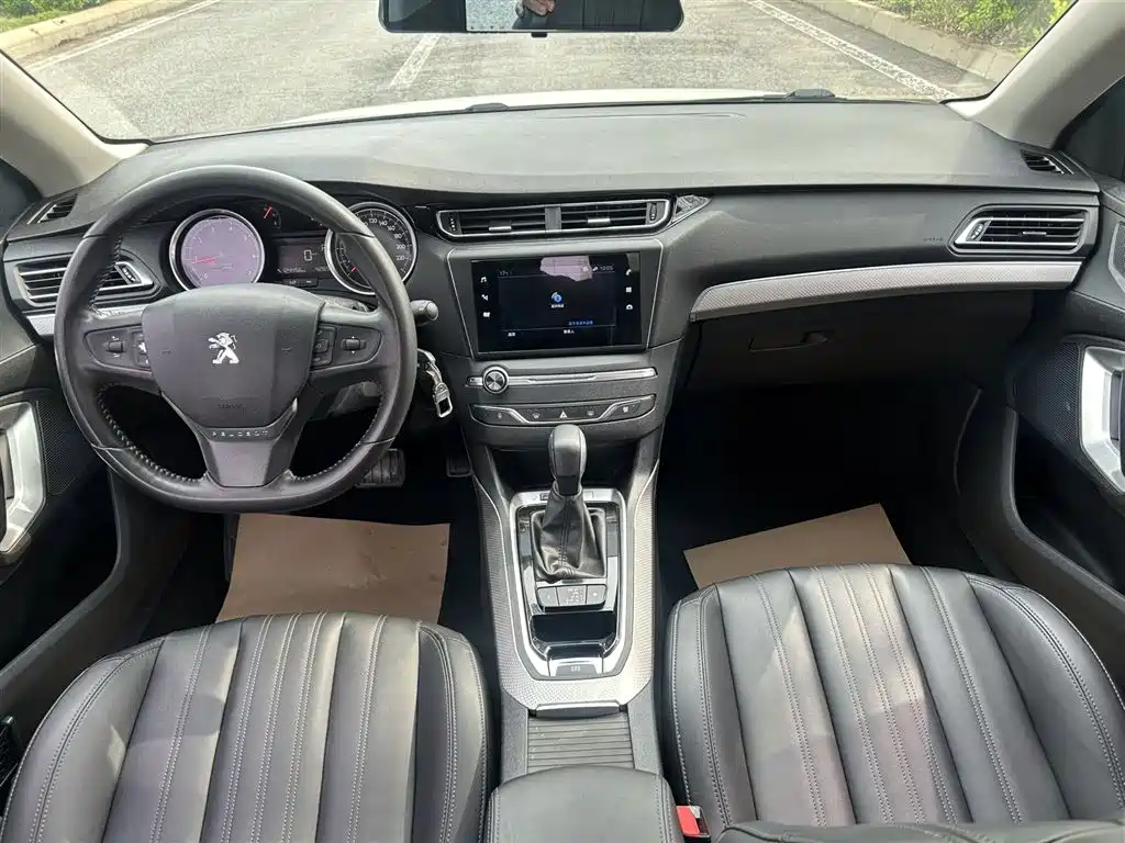 Peugeot 408 2020 360THP 10th Anniversary Premium Edition фото 8