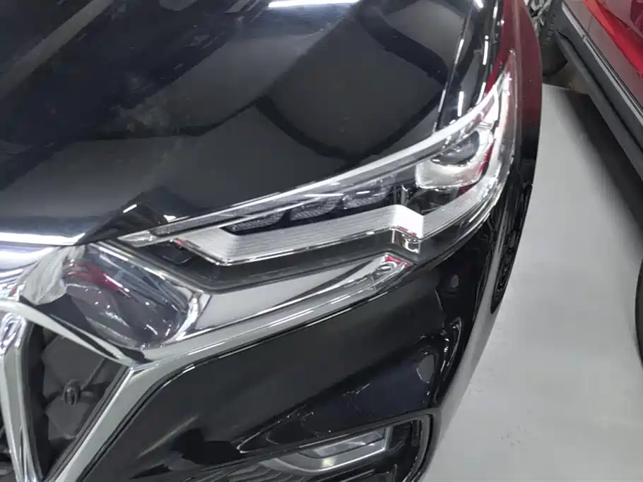 Hongqi HS5 2022 2.0T Smart Connect Premium Edition фото 5
