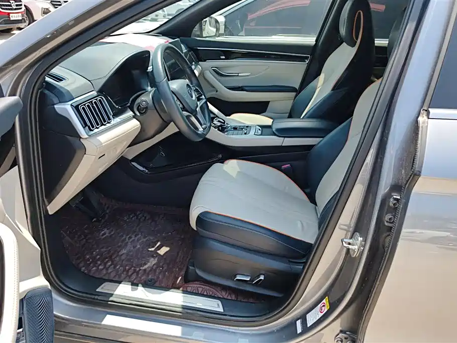 BYD Song PLUS PHEV 2021 DM-i 110KM Flagship PLUS фото 9