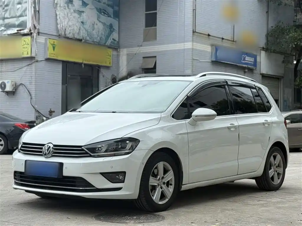 Volkswagen Golf (Import) 2015 1.4TSI Sportsvan фото 2