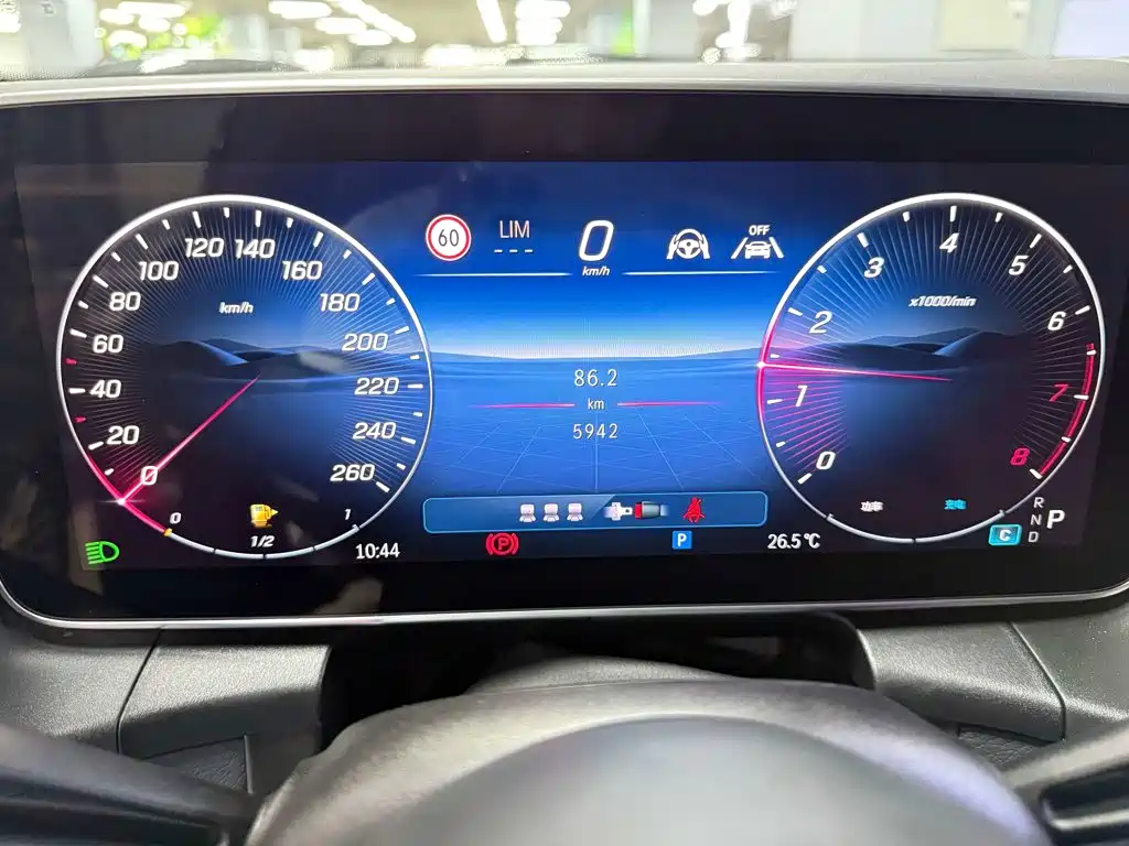 Mercedes-Benz GLC 2026 2025 Facelift GLC 300 L 4MATIC Dynamic 5-seater