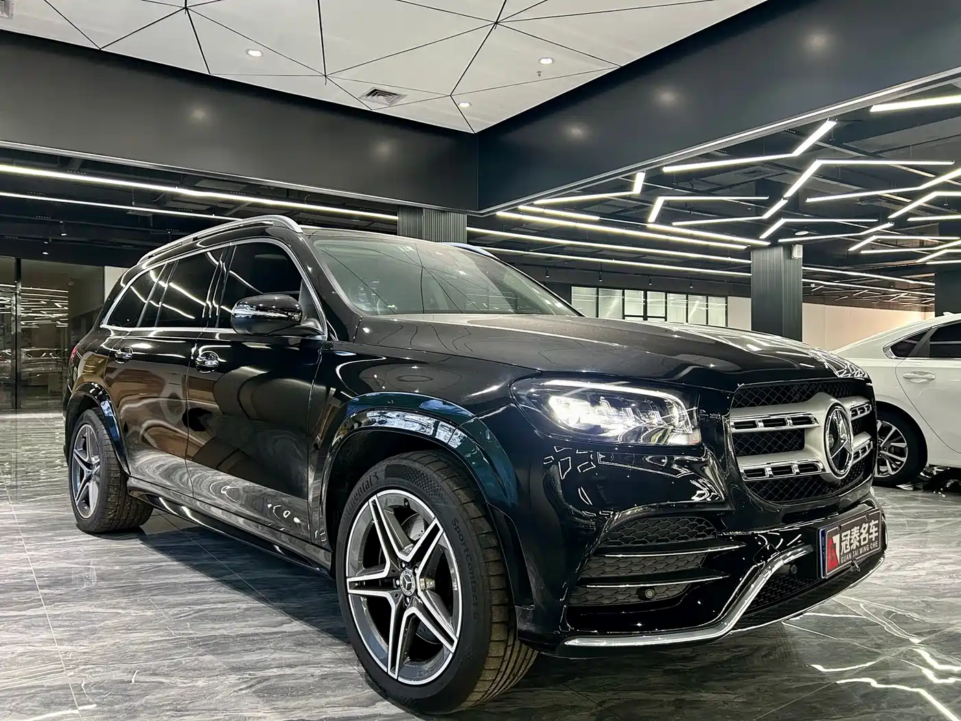 Mercedes-Benz GLS 2023 GLS 450 4MATIC Fashion Edition фото 3