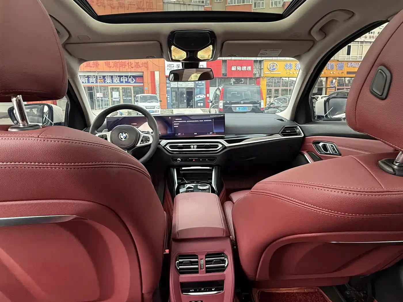 BMW 3 Series 2023 320Li M Sport Package фото 17