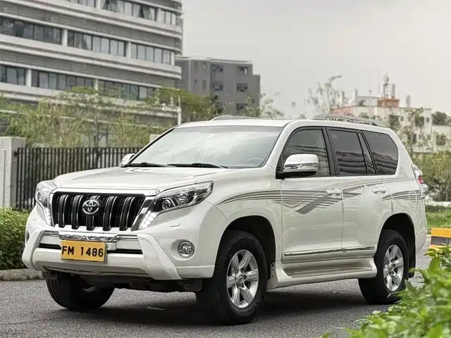 toyota prado