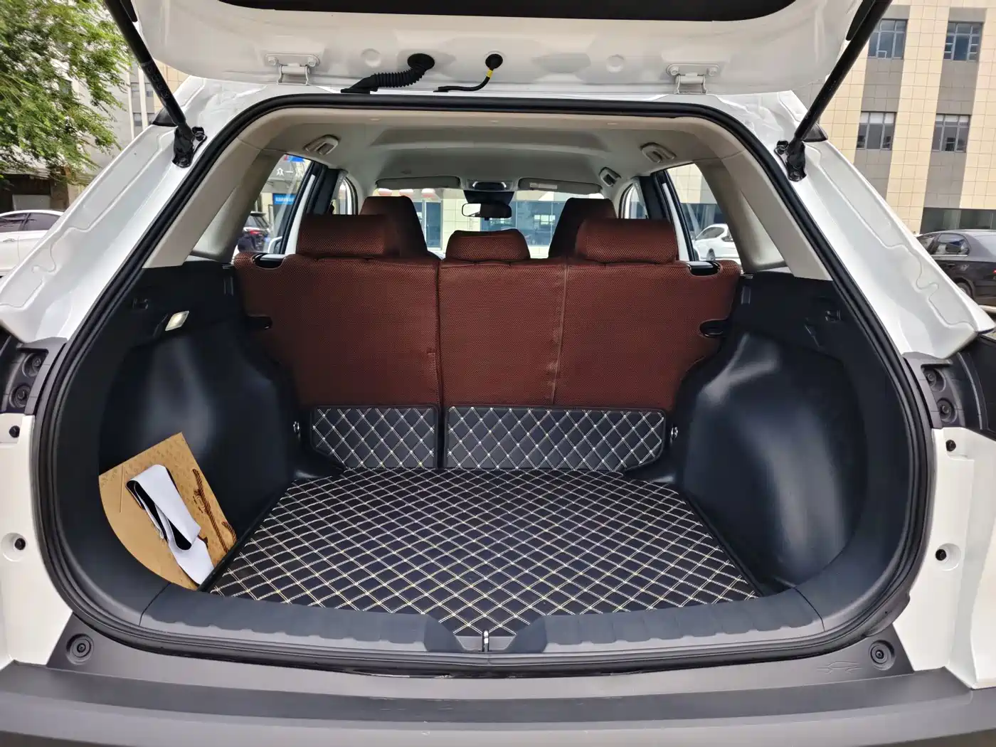 Toyota Corolla Cross 2025 2024 Model 2.0L Pioneer Edition