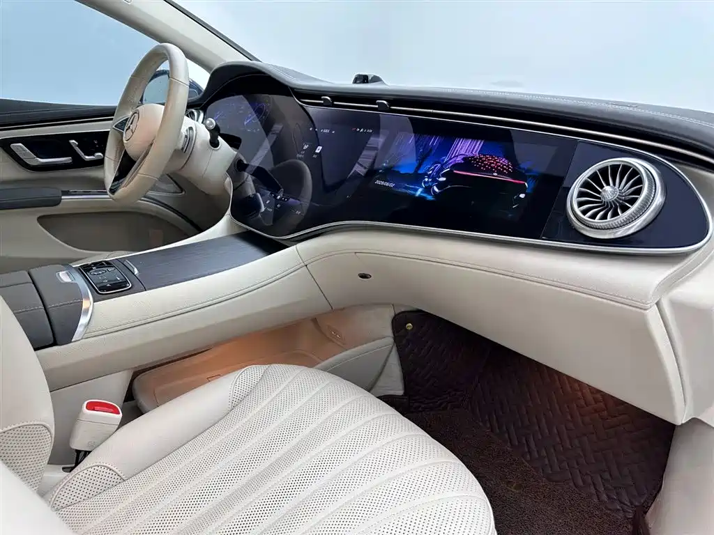 Mercedes-Benz EQS 2023 450+ Luxury Edition фото 18