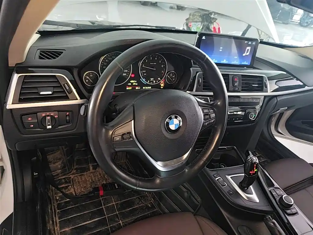 BMW 3 Series 2018 320Li Fashion Style фото 11