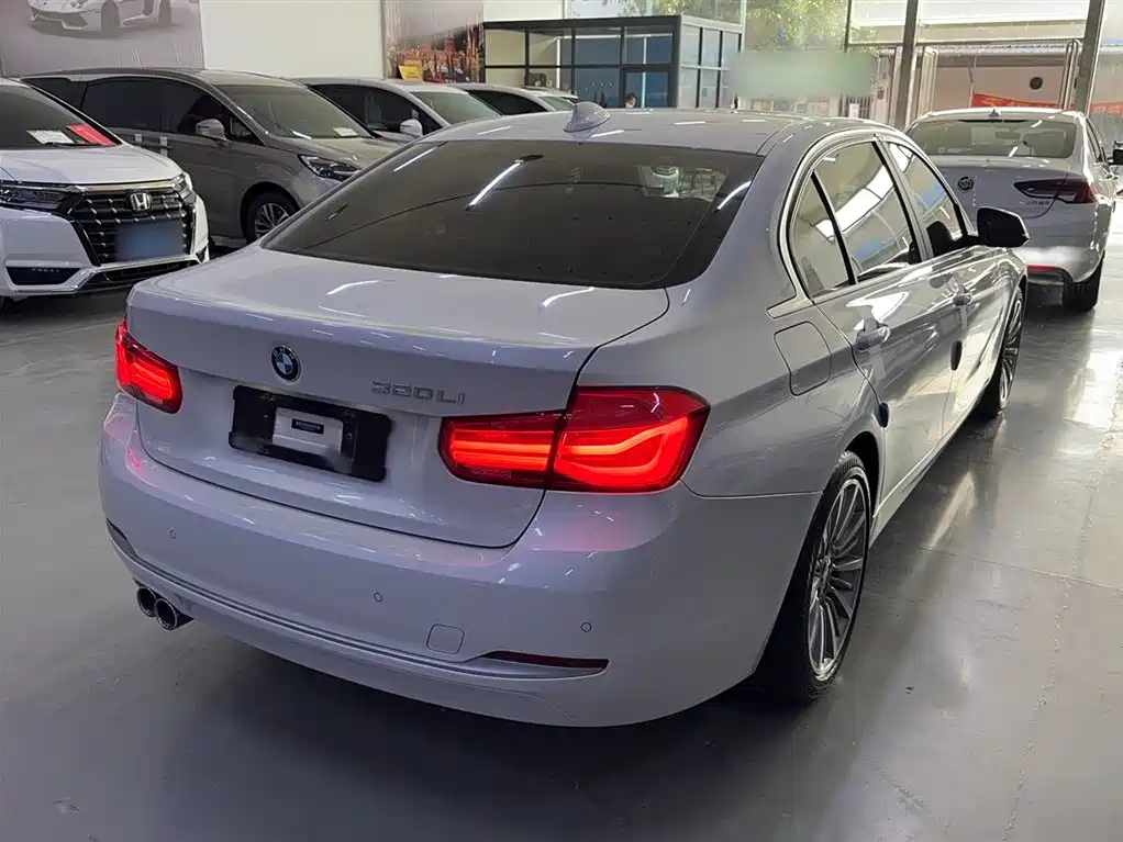 BMW 3 Series 2019 320Li Fashion Type фото 3