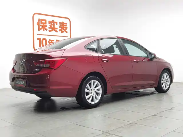 Buick Verano 2019 Sedan 15S Auto Leading — фото 2