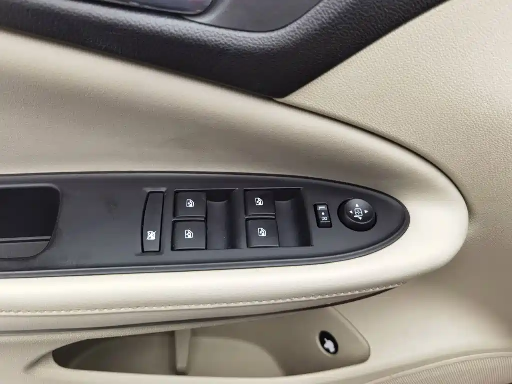 Фото 9 - Buick Verano