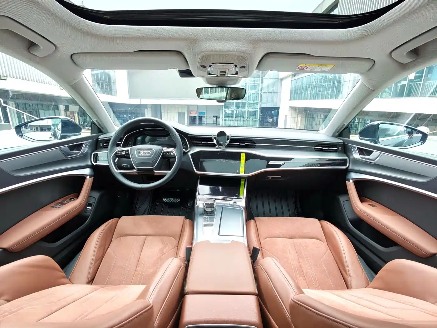 Audi A7L 2025 Model Year 45 TFSI Luxury фото 4