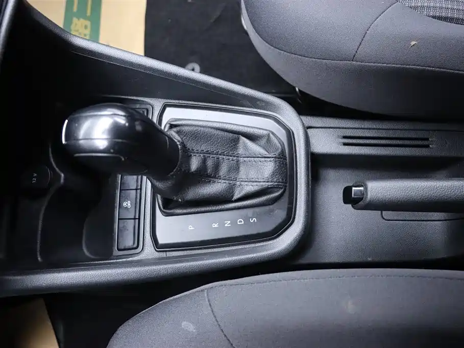 Volkswagen Santana 2019 1.5L Auto Trend Edition China VI фото 10