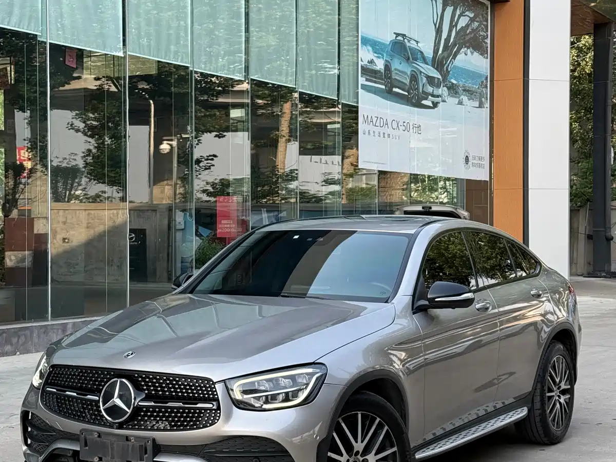 Mercedes-Benz GLC Coupe 2020 GLC 300 4MATIC Coupe SUV