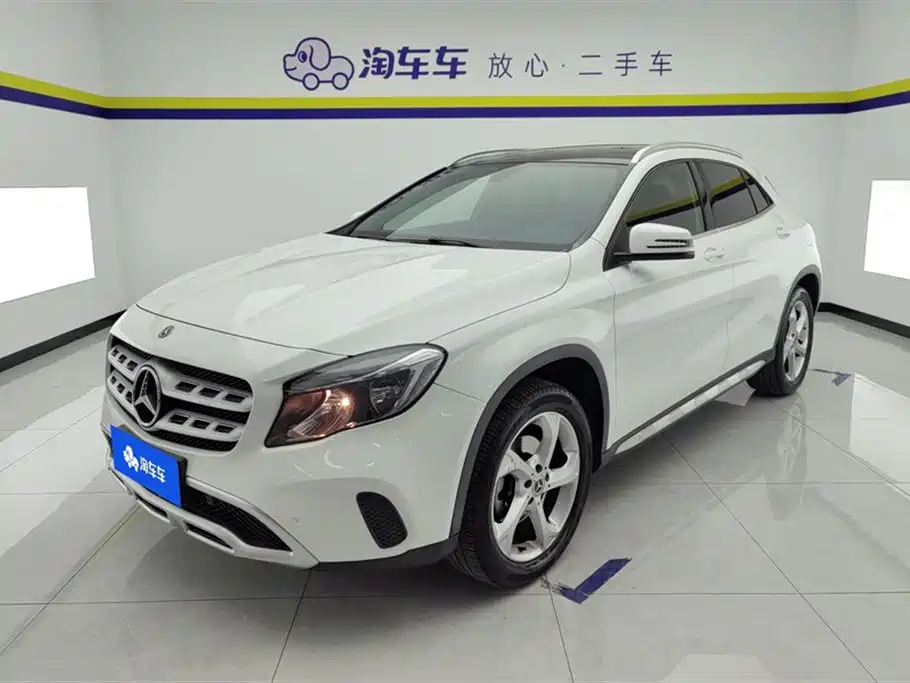 Mercedes-Benz GLA 2017 GLA 200 Dynamic