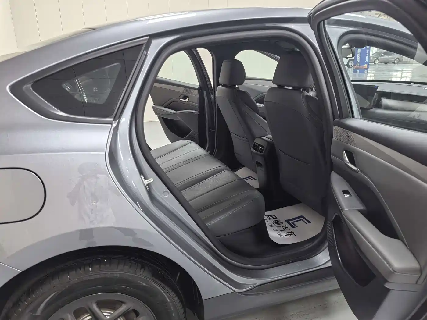 Photo 14 - BYD Qin PLUS