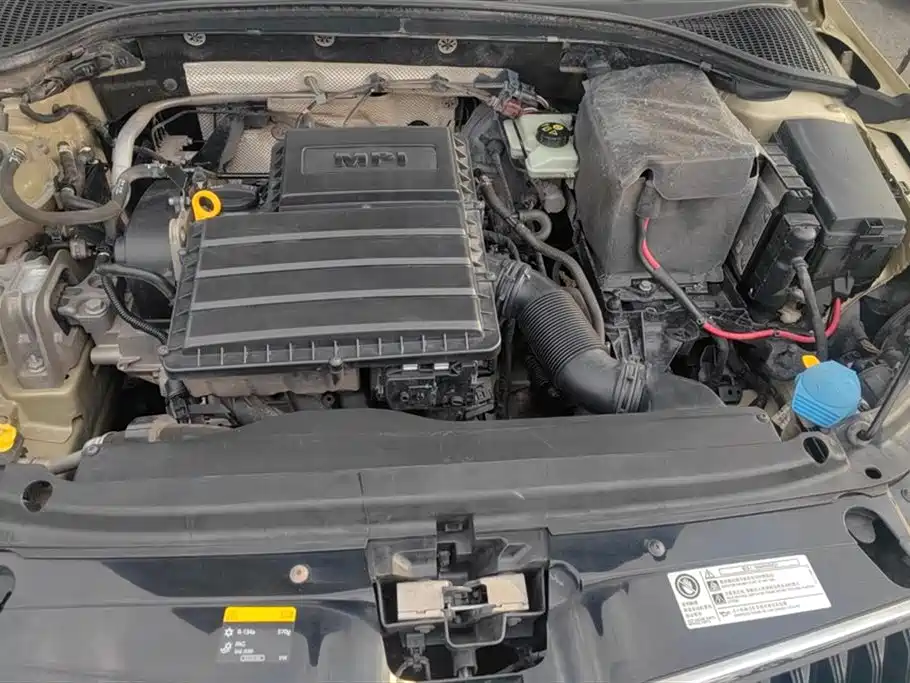 Škoda Octavia 2015 1.6L Manual逸杰版 фото 10