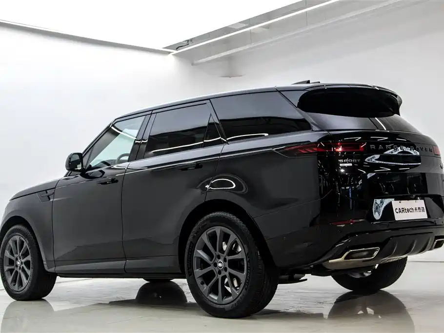 Land Rover Range Rover Sport 2024 400PS Dynamic SE фото 8