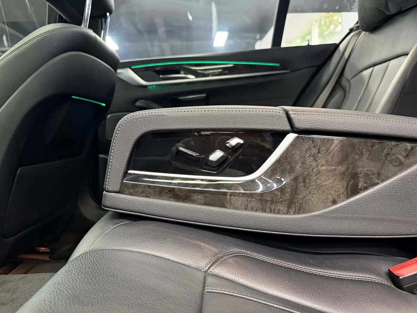 BMW 5 Series 2018 530Li Leading M Sport Package фото 21