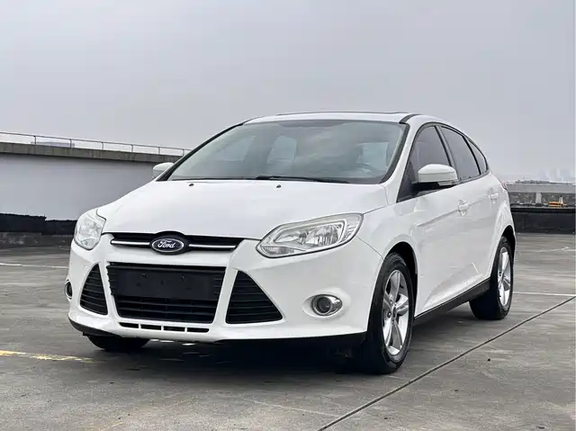Ford Focus 2015 Hatchback 1.6L Automatic Trend