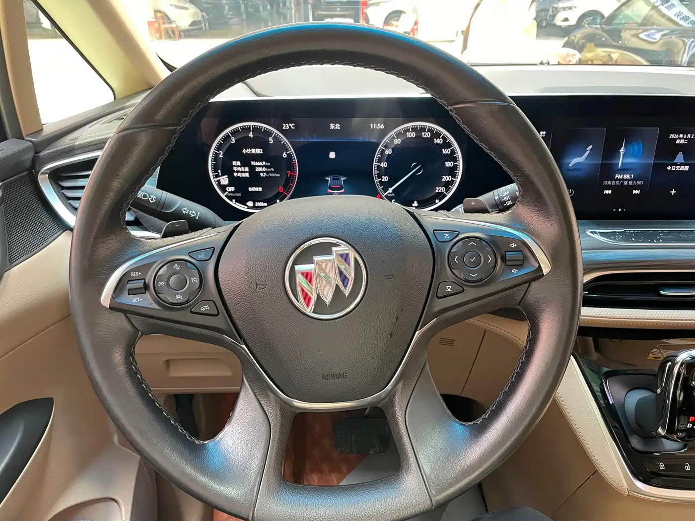 Buick GL8 2021 ES Landlord 653T Premium фото 16