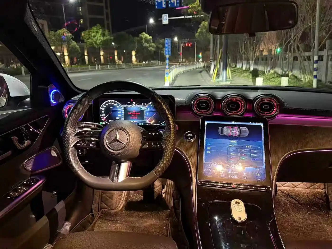 MERCEDES-BENZ C CLASS