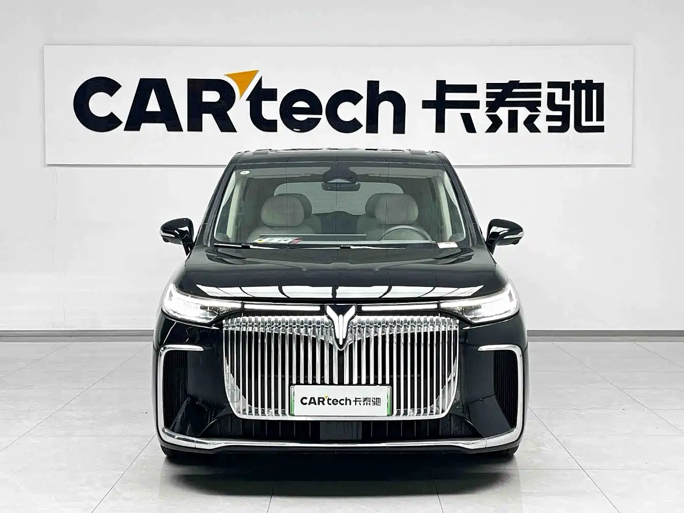 Voyah Auto Voyah Dreamer 2025 PHEV AWD Flagship Kunpeng Edition фото 2