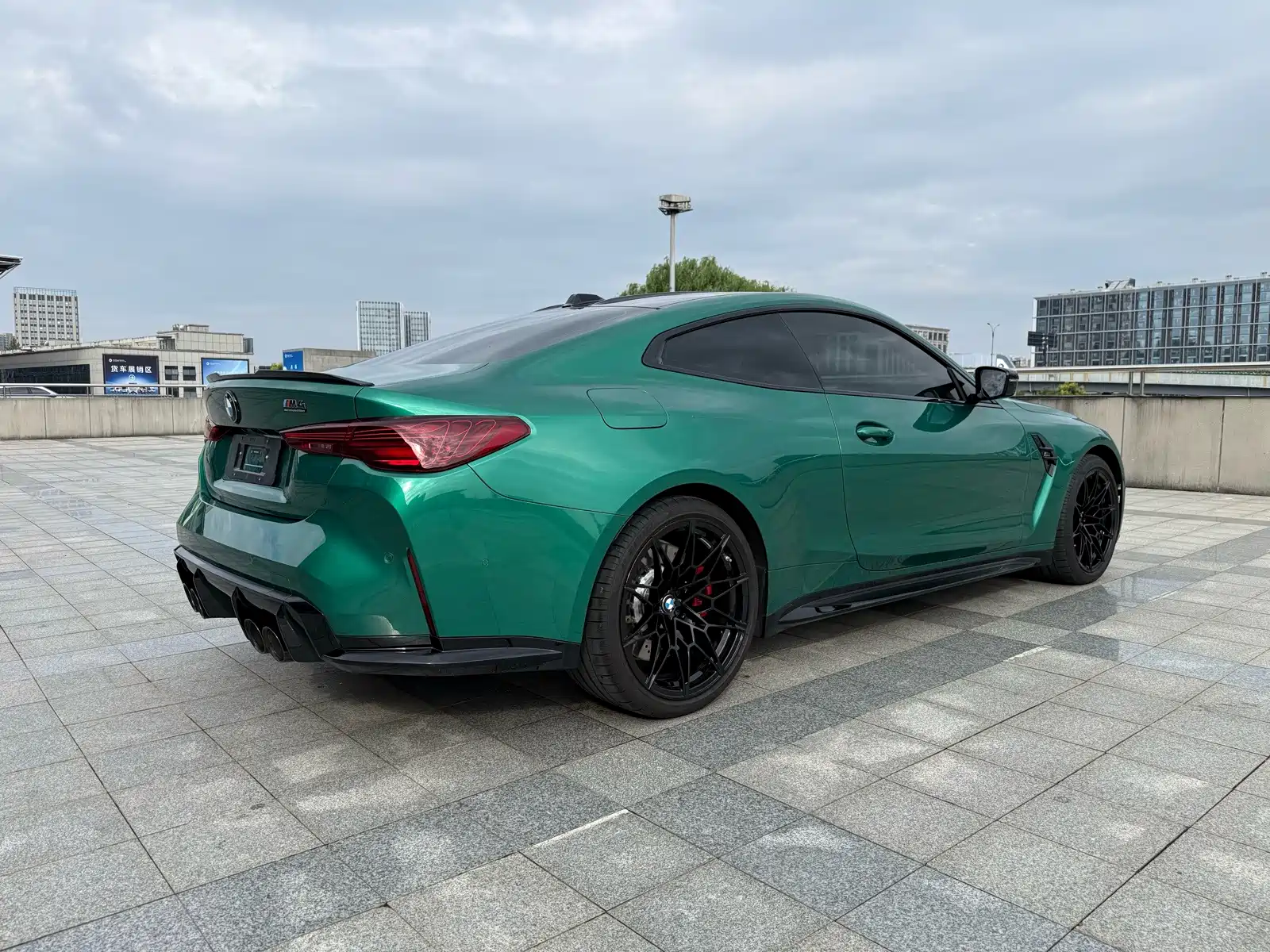 Фото 22 - BMW M4