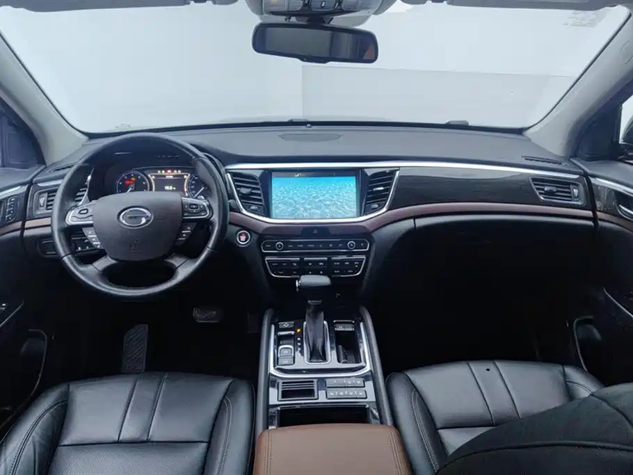 GAC Trumpchi Trumpchi GS8 2017 320T 2WD Luxury Smart Connect (7-seater) фото 12
