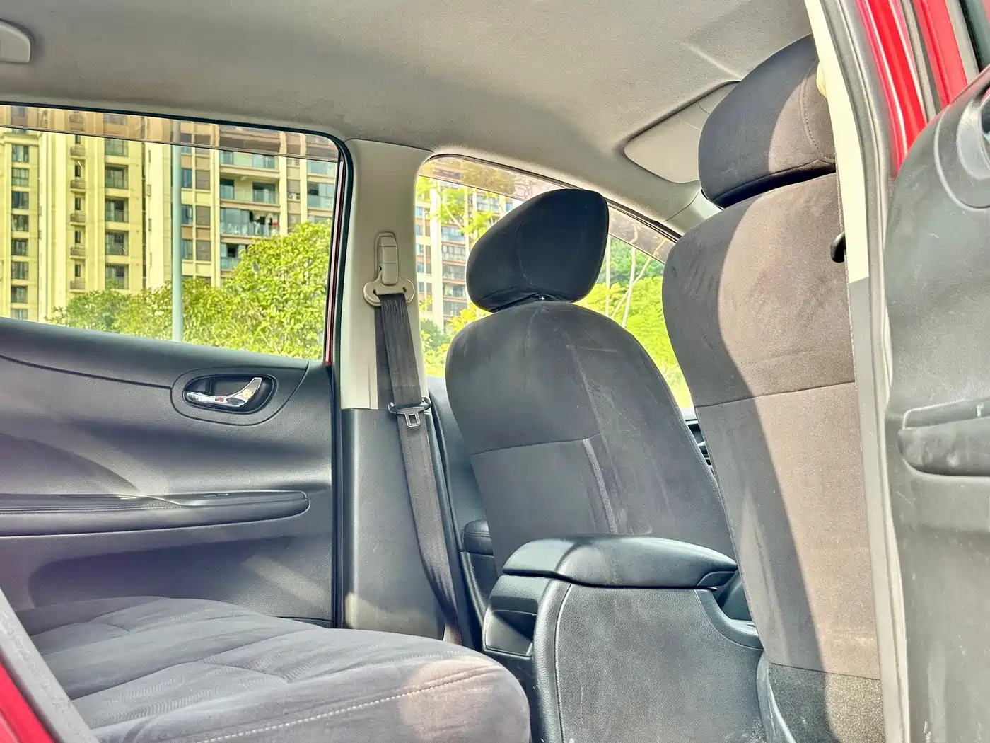 Nissan Tiida 2011 2011 1.6L CVT Luxury