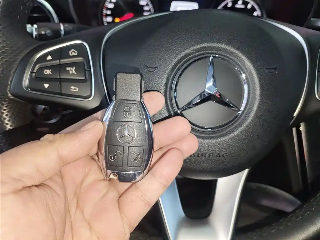 Mercedes-Benz C-Class 2016 C 180 L Sport фото 17