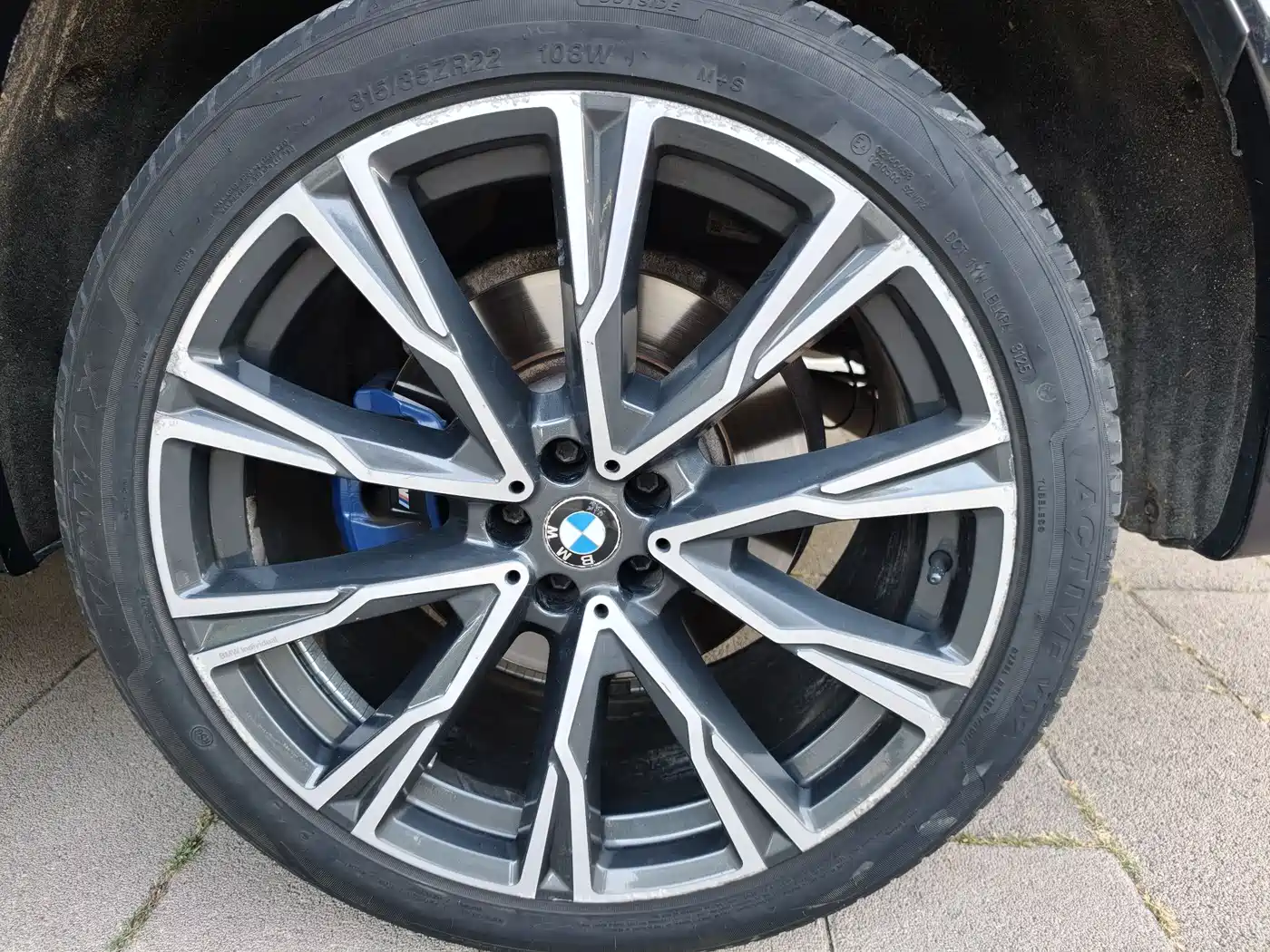 BMW X7 2020 xDrive40i Executive M Sport Package фото 35