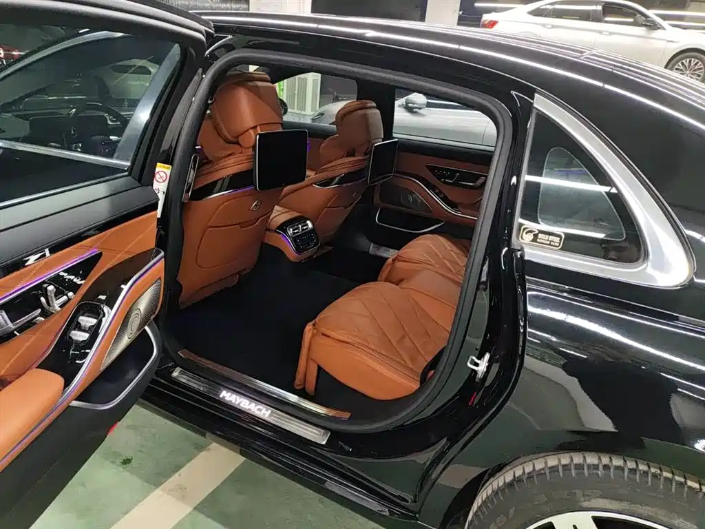 MERCEDES-BENZ MAYBACH S-CLASS