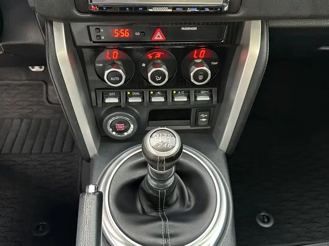 Toyota 86 2018 2017 2.0L Manual Luxury