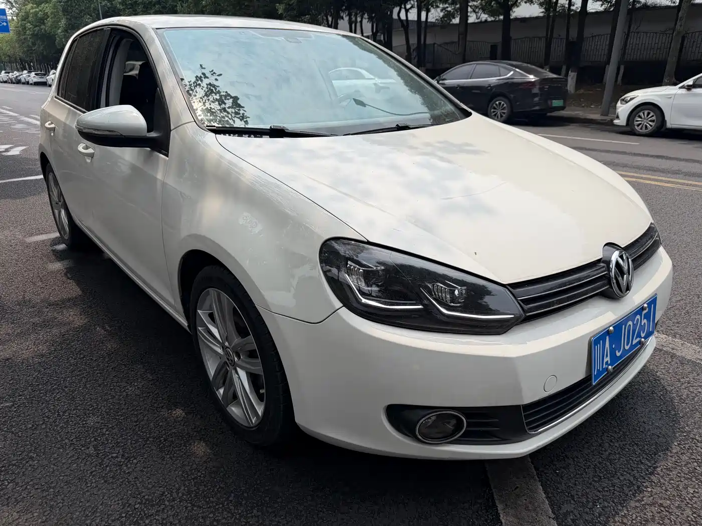 Volkswagen Golf 2012 1.4TSI Automatic Luxury фото 3