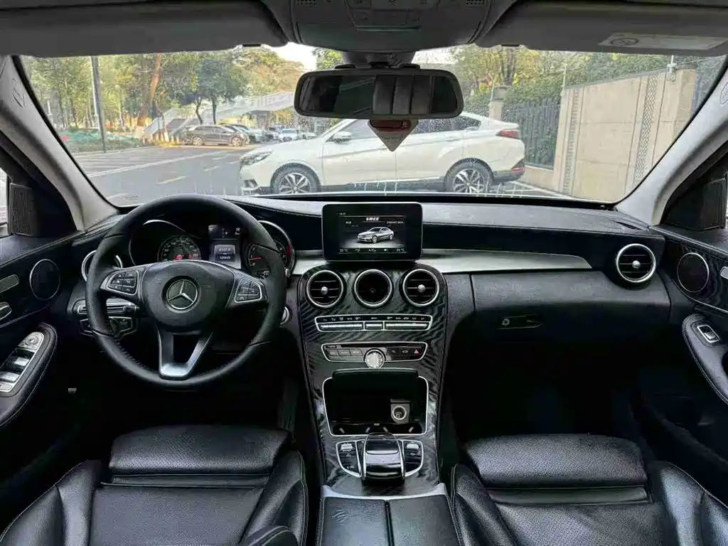 Mercedes-Benz C-Class 2017 Facelift C 200 L Sport Edition фото 10