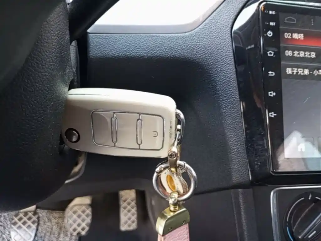 Volkswagen Jetta 2015 1.6L Manual Comfort фото 9