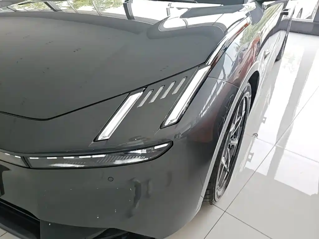 Lynk & Co Z10 2026 2025 71kWh 602km RWD Pro