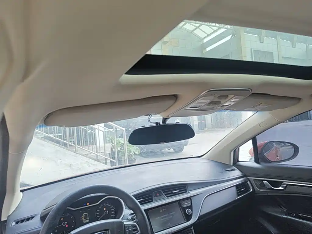 Geely Emgrand GS 2016 2016 Sport Edition 1.3T Automatic Premium