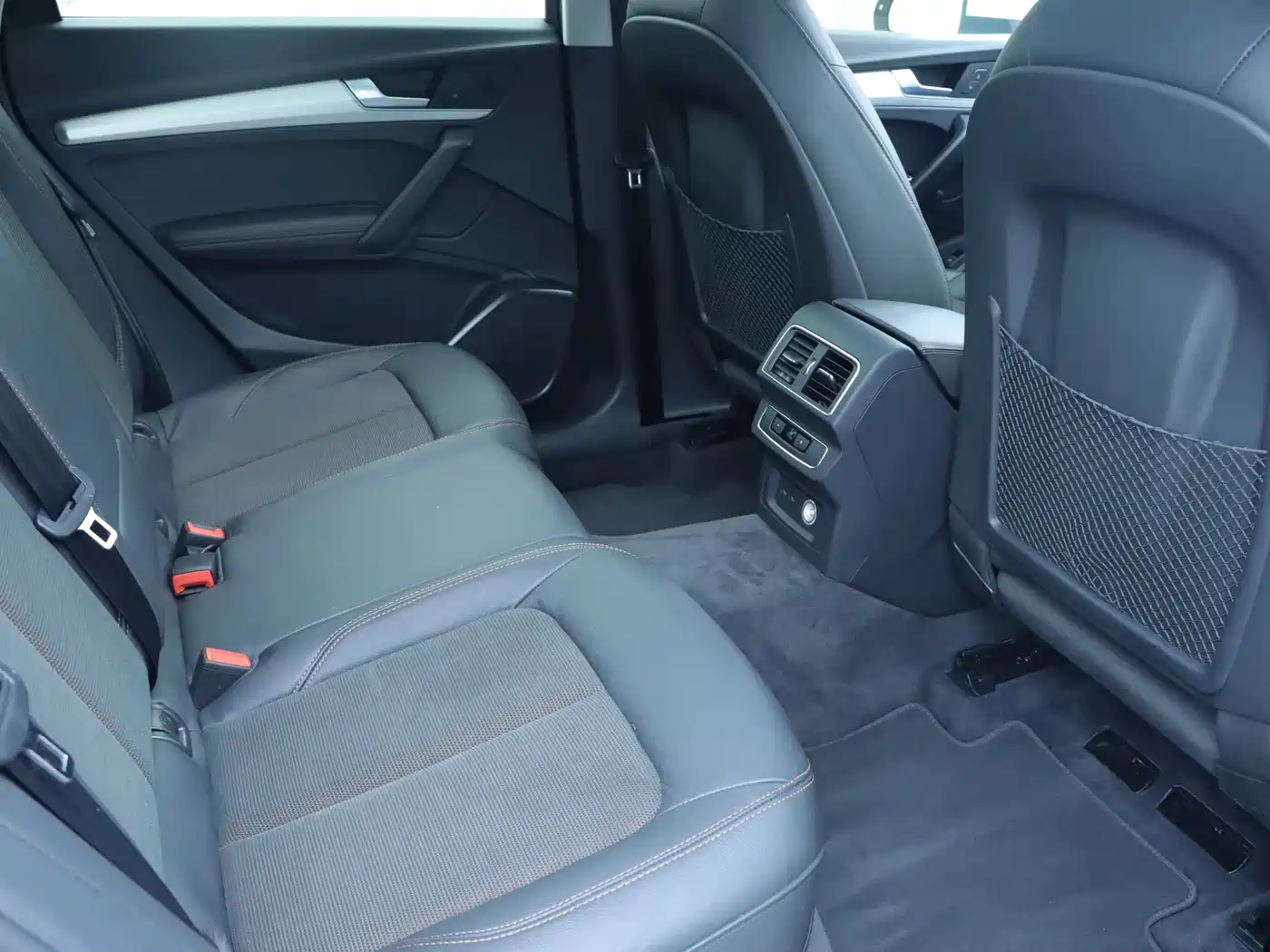 Audi Q5L 2018 40 TFSI Prestige Fashion (China V) фото 12
