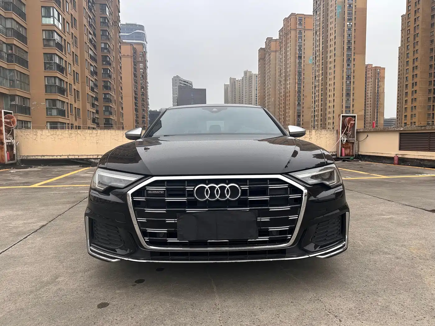 Audi A6L 2021 40 TFSI Luxury Sport фото 2