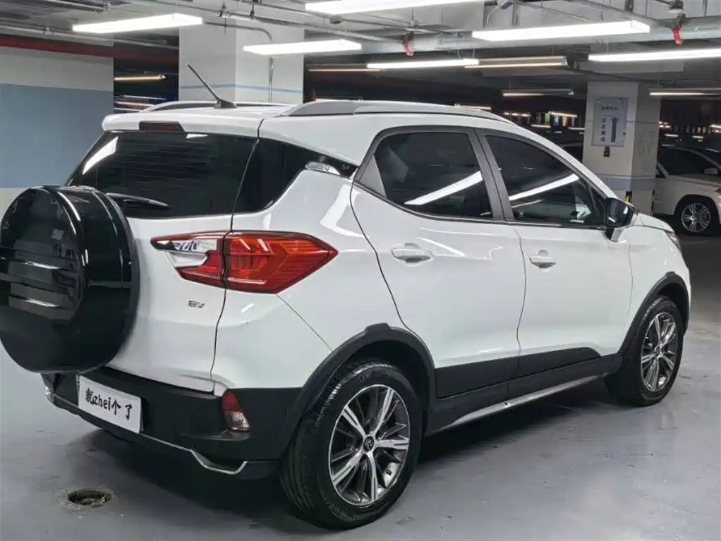 BYD Yuan New Energy 2019 EV535 High Energy Navigation Edition фото 12