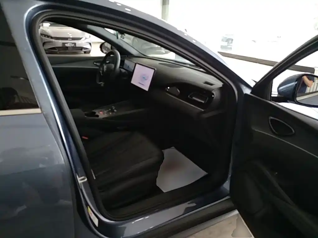 BYD Seal 06 New Energy 2025 DM-i Smart Drive Edition 120KM Prestige фото 24