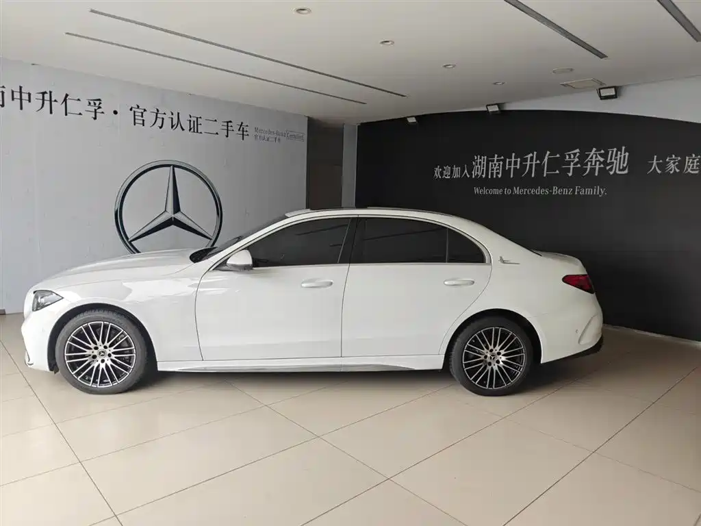 Mercedes-Benz C-Class 2025 C 200 L Sport Edition фото 4
