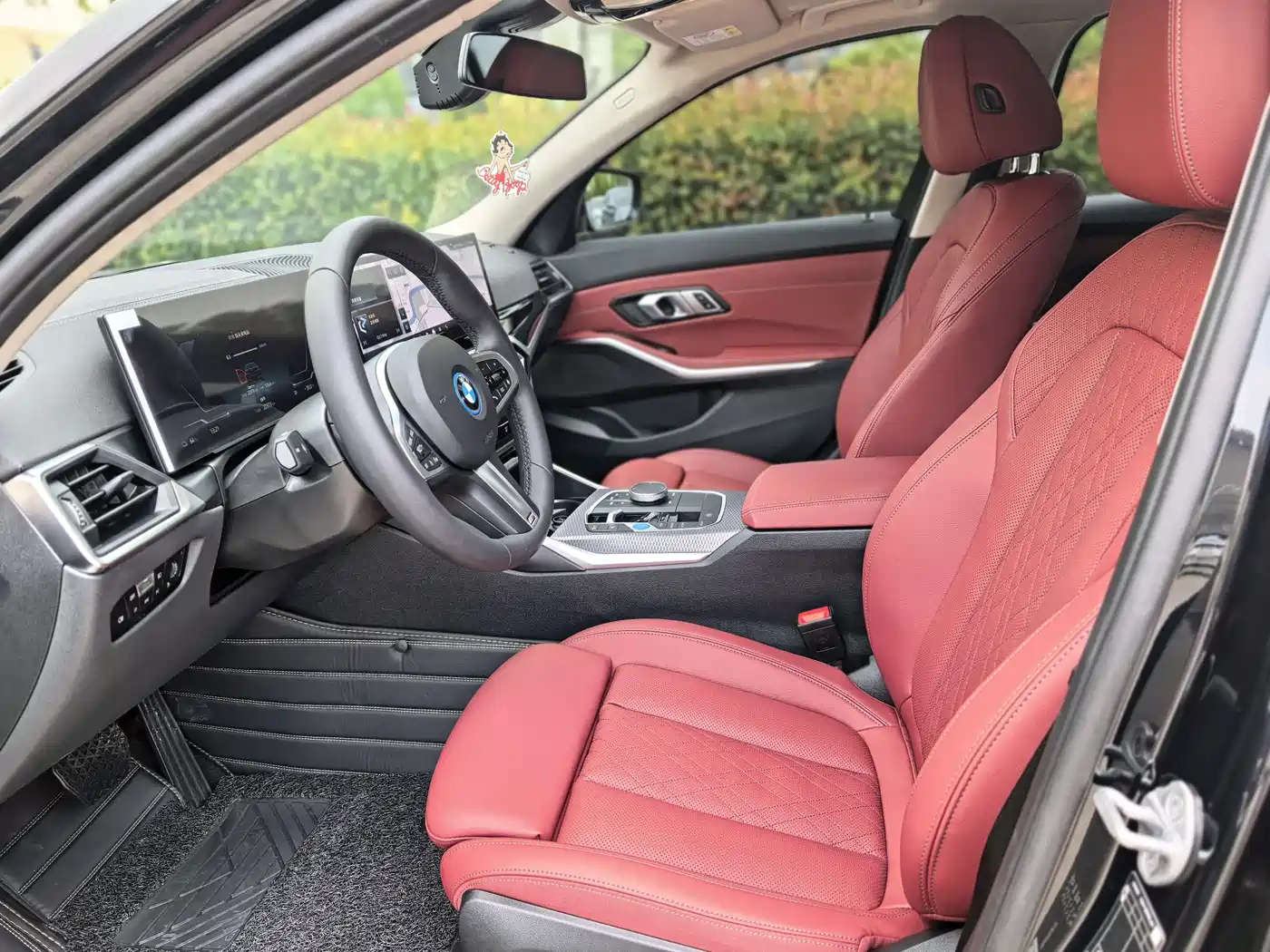 BMW i3 2024 eDrive 40 L Night Sport Package фото 7